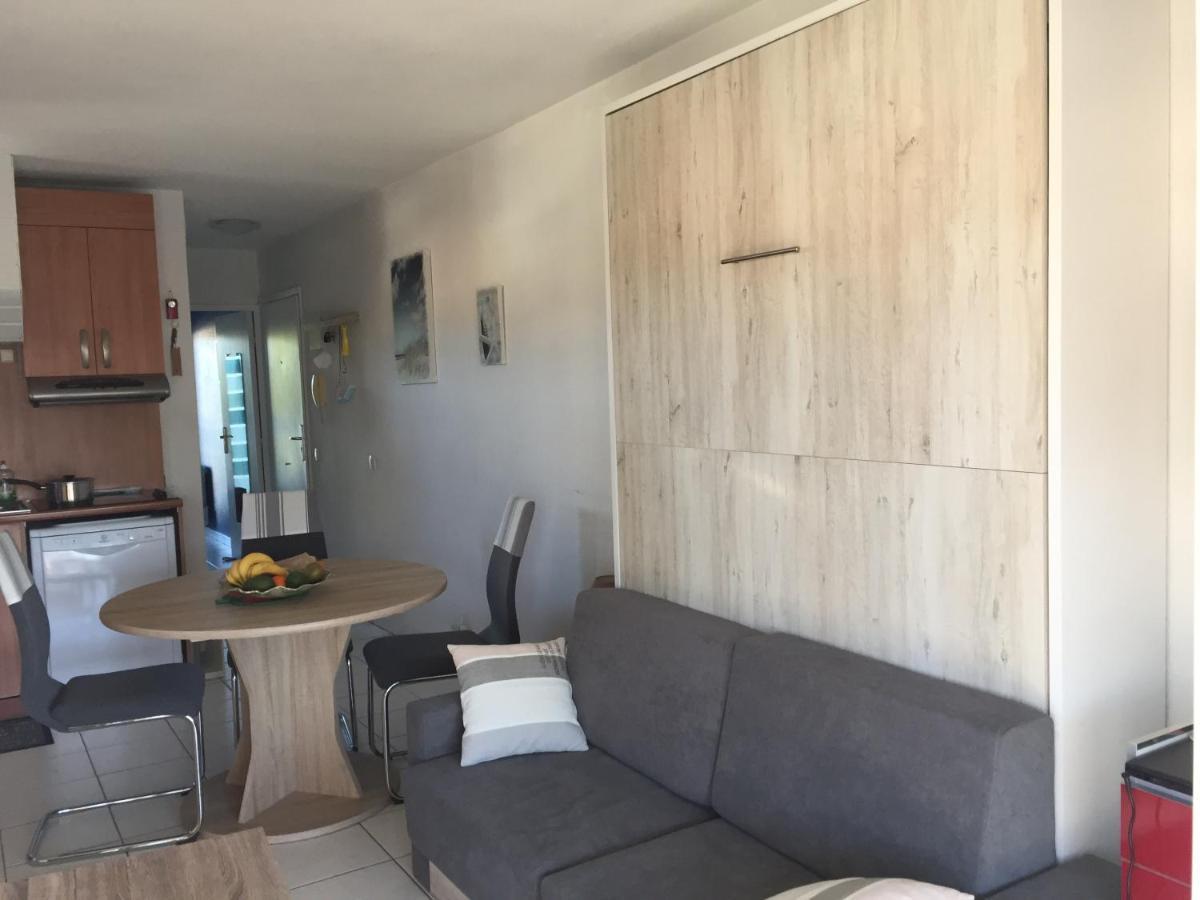 F2 Immeuble Les Pieds Dans L'Eau Villeneuve-Loubet Exterior foto