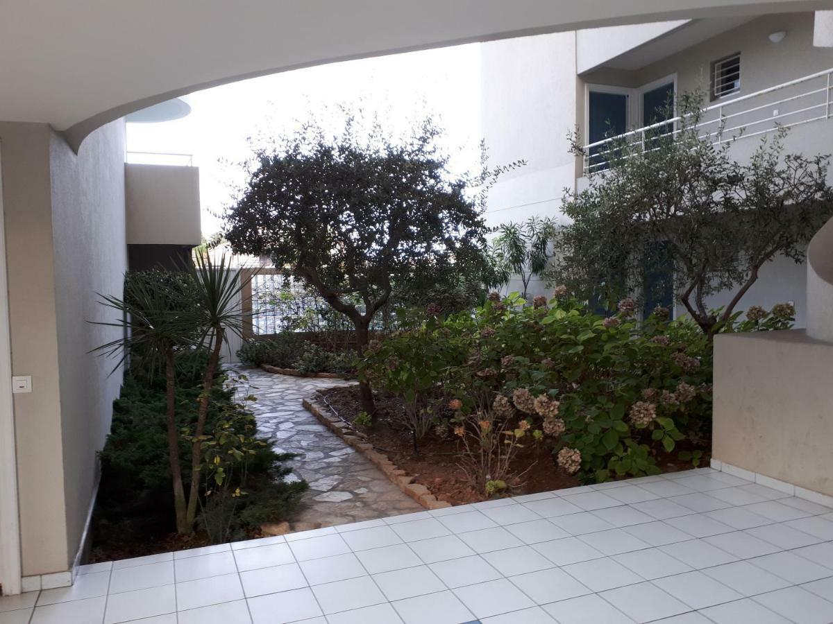 F2 Immeuble Les Pieds Dans L'Eau Villeneuve-Loubet Exterior foto